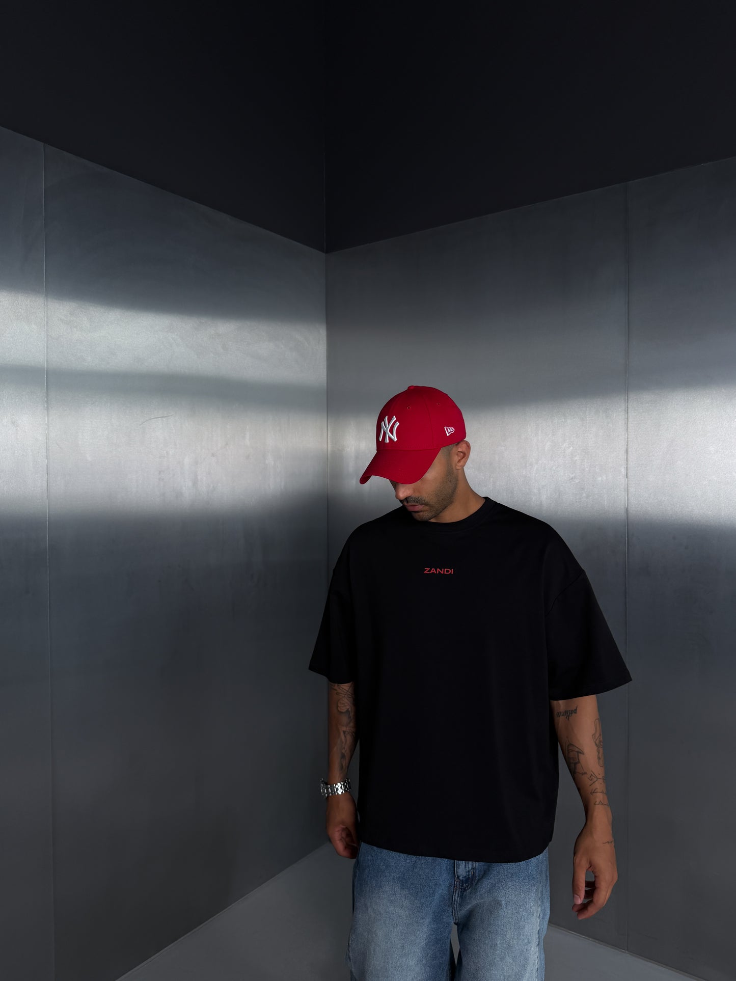 Black Tee 'Nida is Calling'