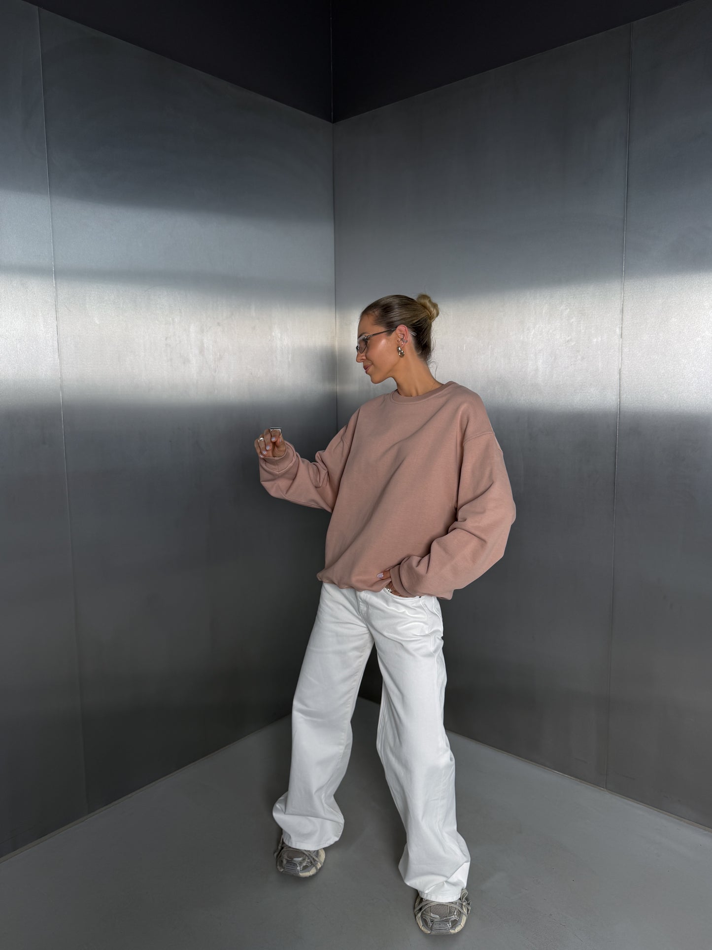 Baby pink Sweater "don't forget it's all for fun"