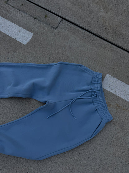 Baggy Joggers in Baby Blue